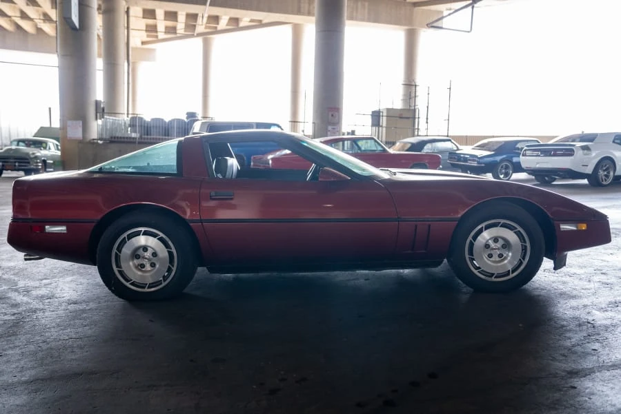 1986 Chevrolet Corvette C4 - Image 11 of 31