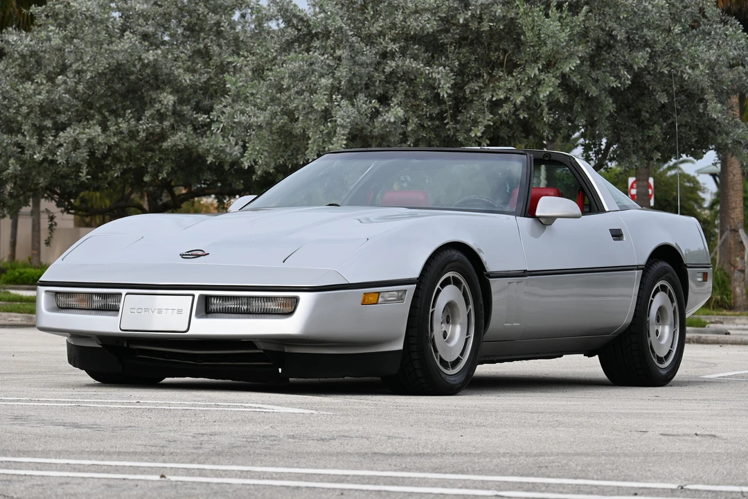 1986 Chevrolet Corvette C4 - Image 7 of 31