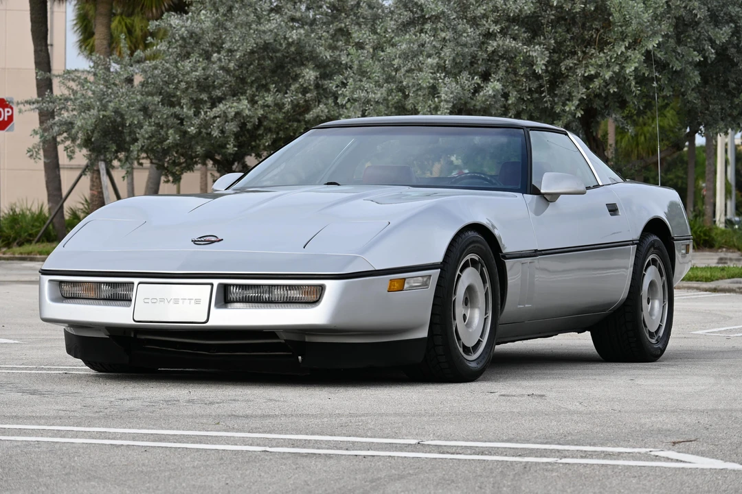 1986 Chevrolet Corvette C4 - Image 24 of 31