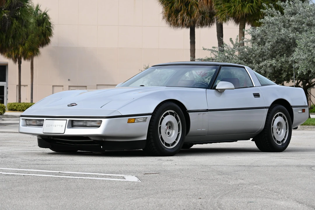 1986 Chevrolet Corvette C4 - Image 25 of 31