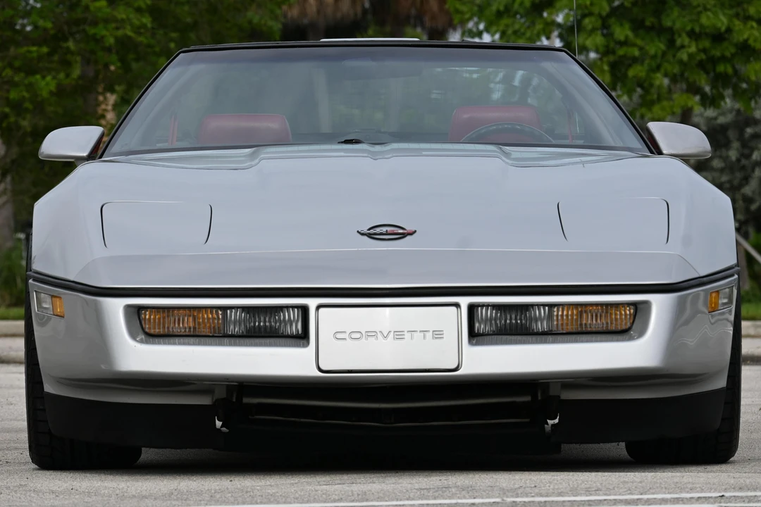 1986 Chevrolet Corvette C4 - Image 2 of 31