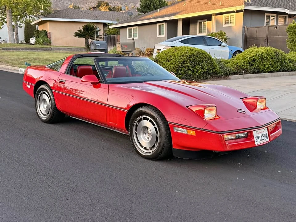 1986 Chevrolet Corvette C4 - Image 1 of 20