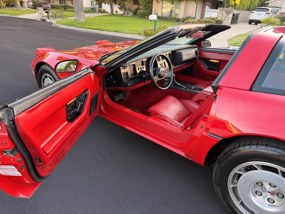 1986 Chevrolet Corvette C4 - Image 9 of 20