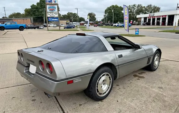 1986 Chevrolet Corvette Coupe 2D