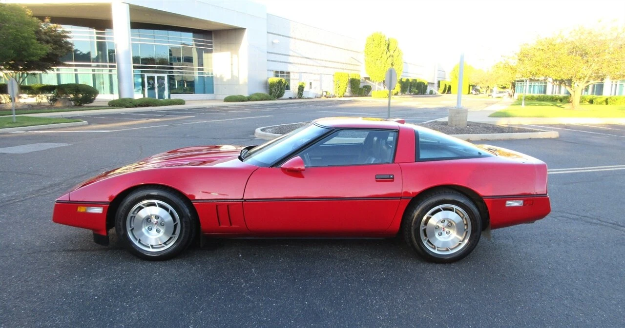 1986 Chevrolet Corvette C4 - Image 11 of 31