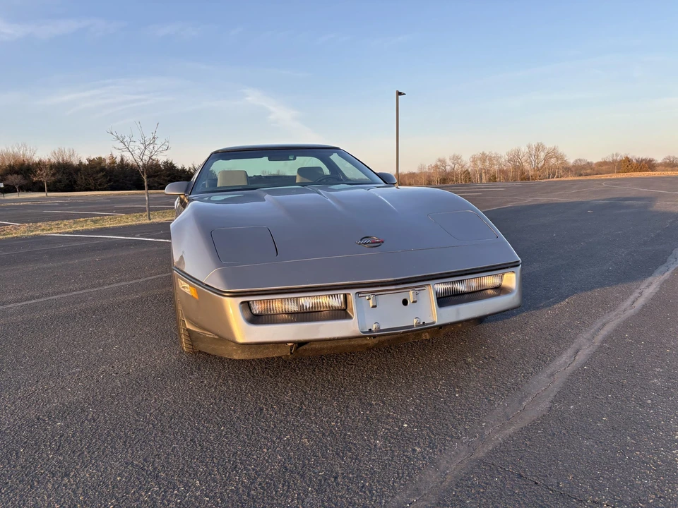 1986 Chevrolet Corvette C4 - Image 11 of 31