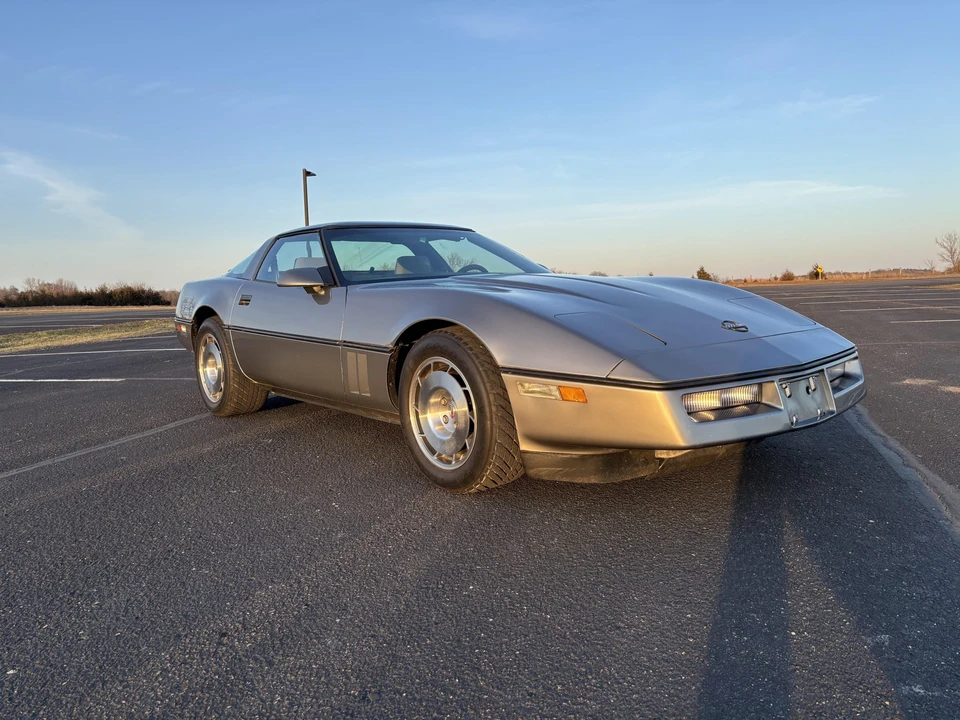 1986 Chevrolet Corvette C4 - Image 14 of 31