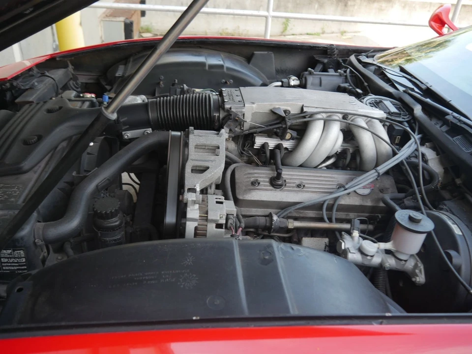 1986 Chevrolet Corvette C4 - Image 6 of 24