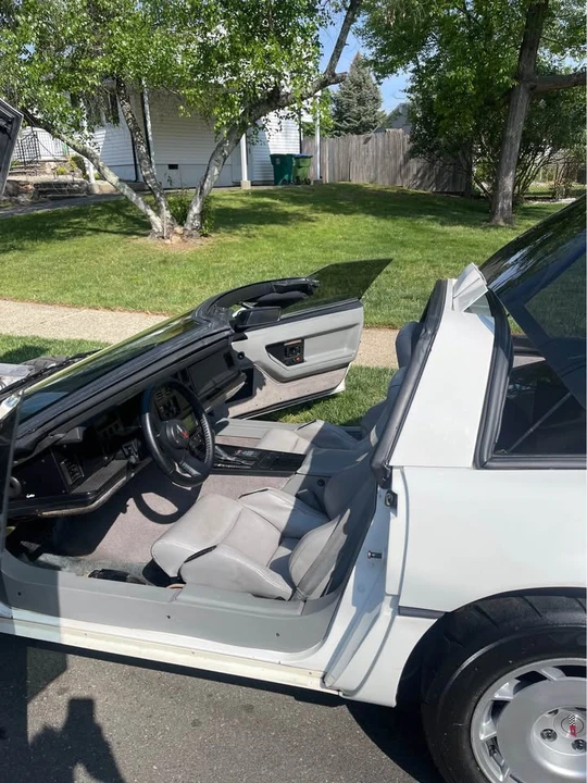 1986 Chevrolet Corvette C4 - Image 5 of 19