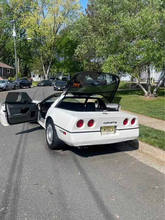 1986 Chevrolet Corvette C4 - Image 10 of 19