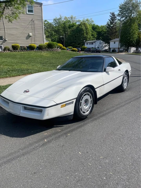 1986 Chevrolet Corvette C4 - Image 16 of 19