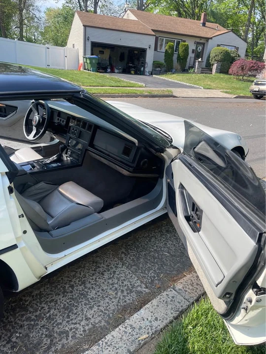 1986 Chevrolet Corvette C4 - Image 15 of 19
