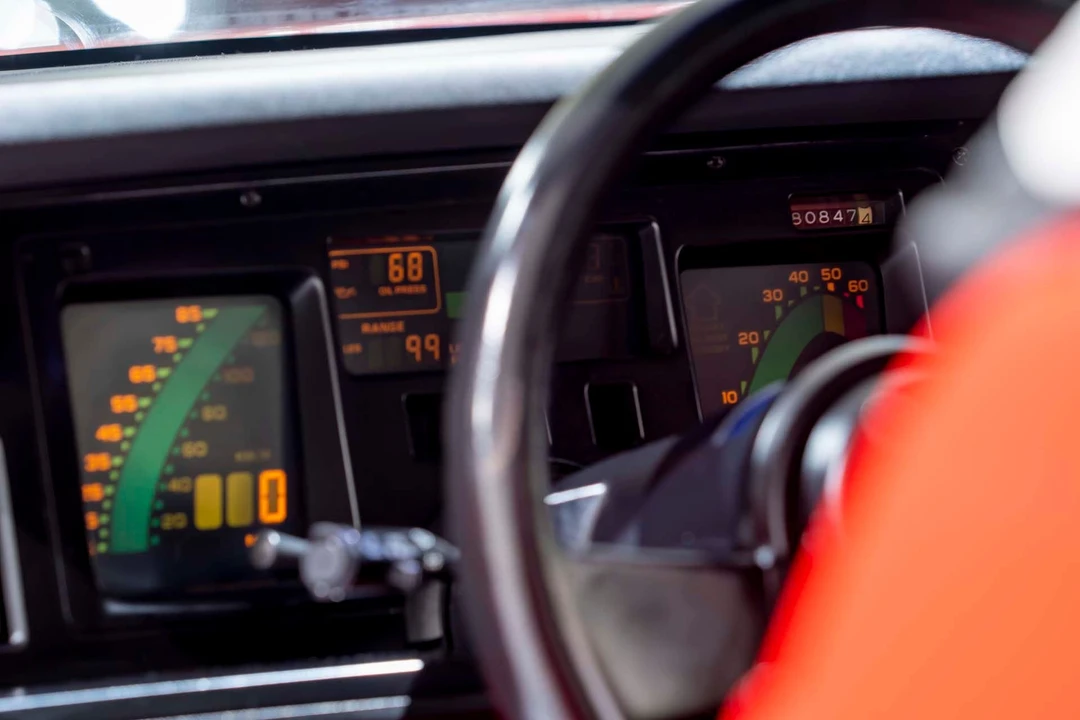 1986 Chevrolet Corvette C4 - Image 13 of 18