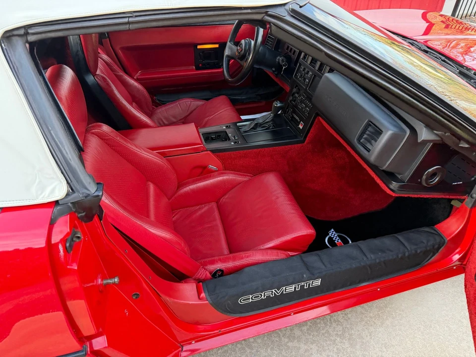 1986 Chevrolet Corvette C4 - Image 20 of 21