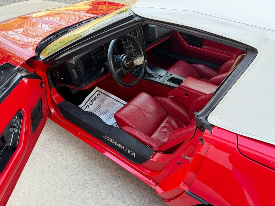 1986 Chevrolet Corvette C4 - Image 13 of 21