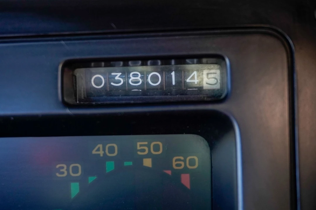 1986 Chevrolet Corvette C4 - Image 12 of 21