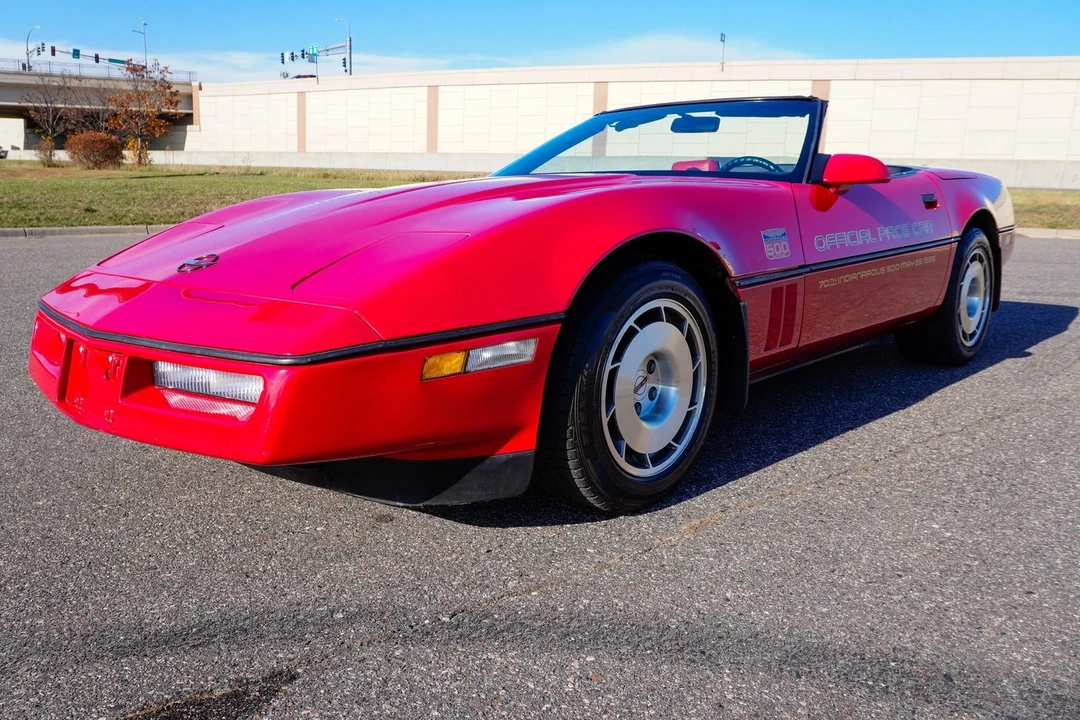 1986 Chevrolet Corvette C4 - Image 8 of 21