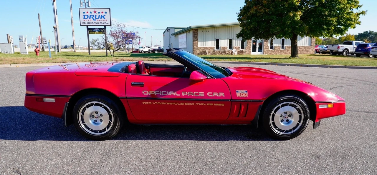 1986 Chevrolet Corvette C4 - Image 2 of 21