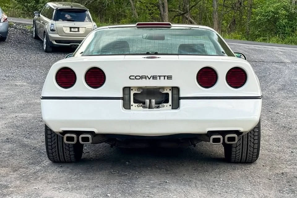 1986 Chevrolet Corvette C4 - Image 9 of 19