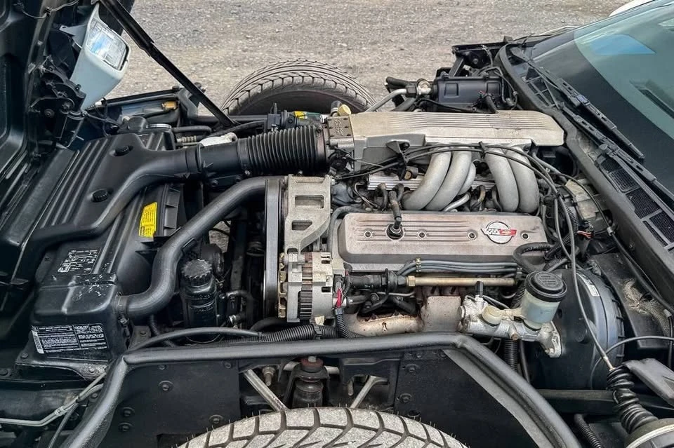 1986 Chevrolet Corvette C4 - Image 19 of 19