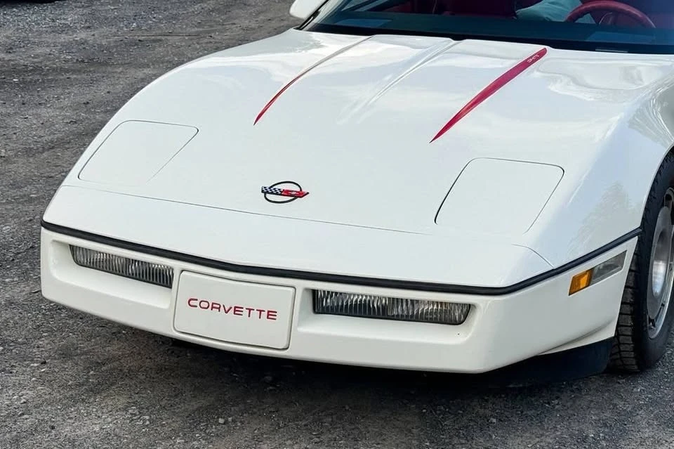 1986 Chevrolet Corvette C4 - Image 7 of 19