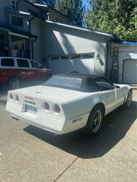 1986 Chevrolet Corvette C4 - Image 3 of 10