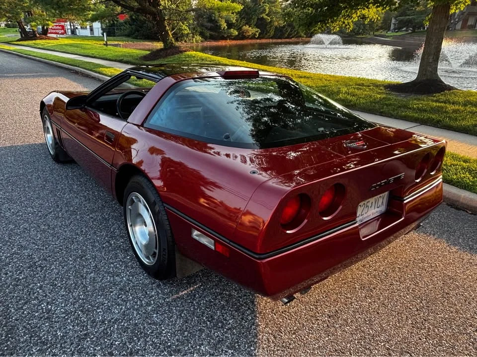 1986 Chevrolet Corvette C4 - Image 15 of 19