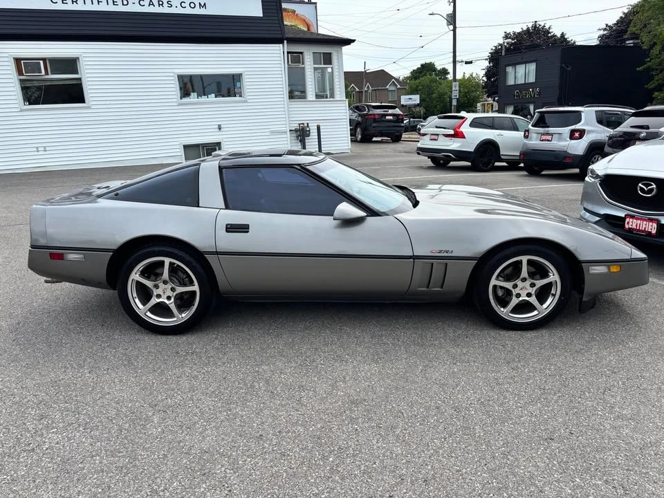 1986 Chevrolet Corvette C4 - Image 8 of 17