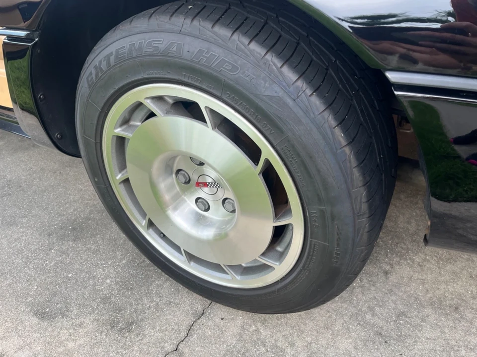 1986 Chevrolet Corvette C4 - Image 19 of 21