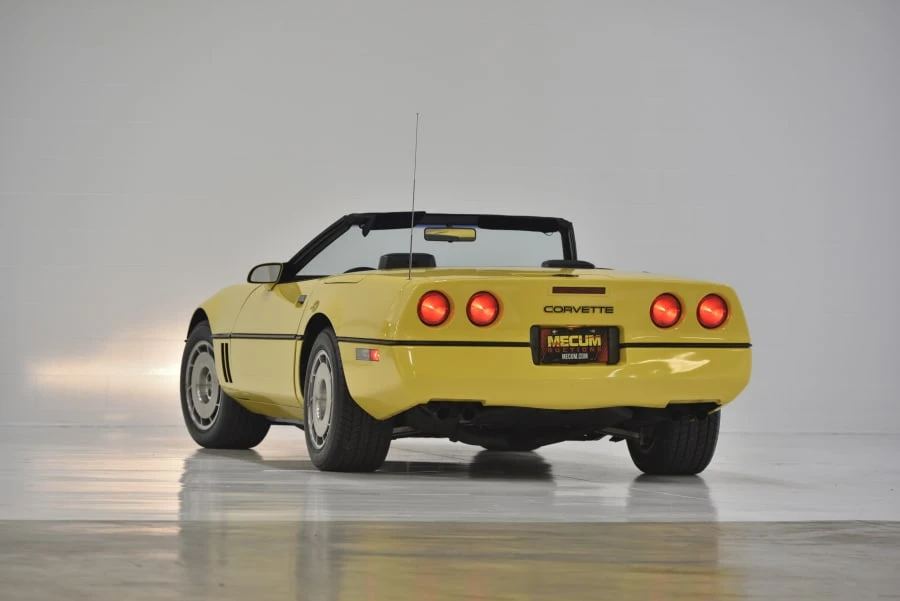 1986 Chevrolet Corvette C4 - Image 8 of 31