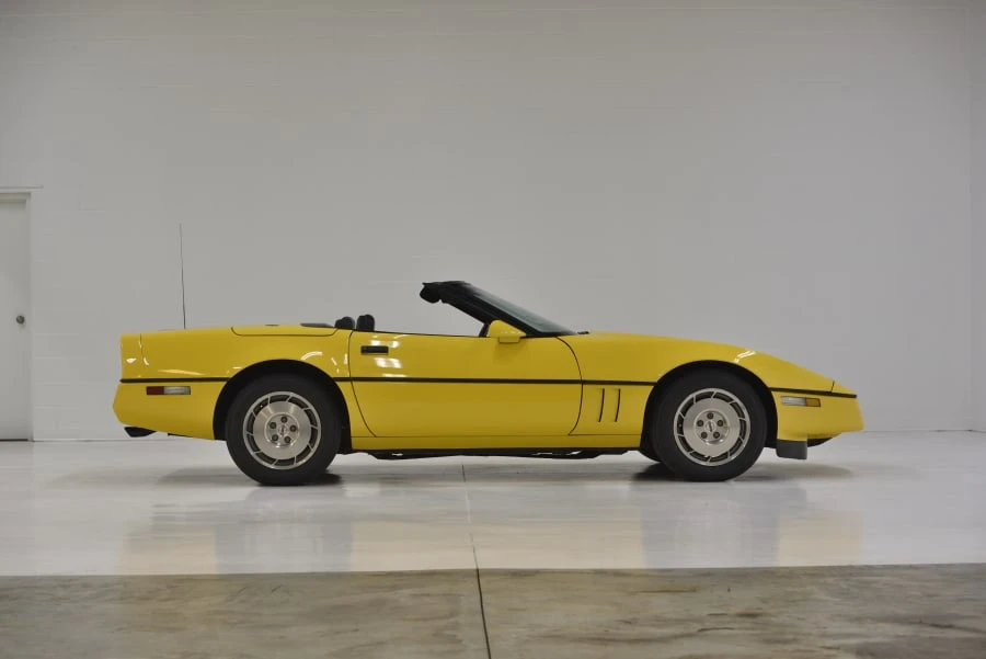 1986 Chevrolet Corvette C4 - Image 2 of 31