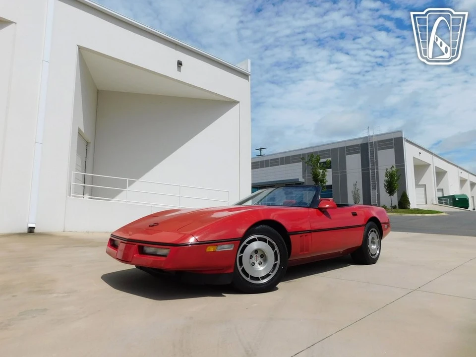 1986 Chevrolet Corvette C4 - Image 3 of 12