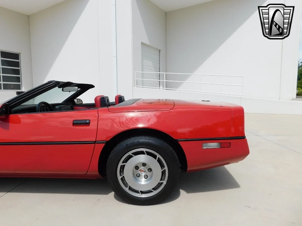 1986 Chevrolet Corvette C4 - Image 9 of 21