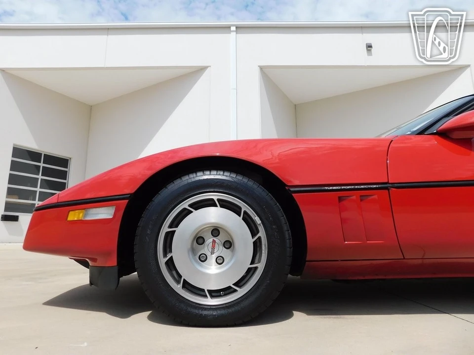 1986 Chevrolet Corvette C4 - Image 11 of 21
