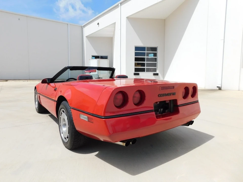 1986 Chevrolet Corvette C4 - Image 10 of 21