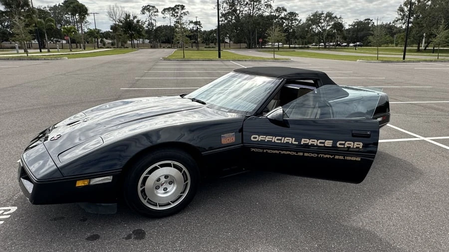 1986 Chevrolet Corvette C4 - Image 10 of 21