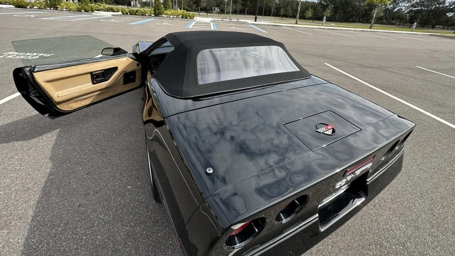 1986 Chevrolet Corvette C4 - Image 6 of 21