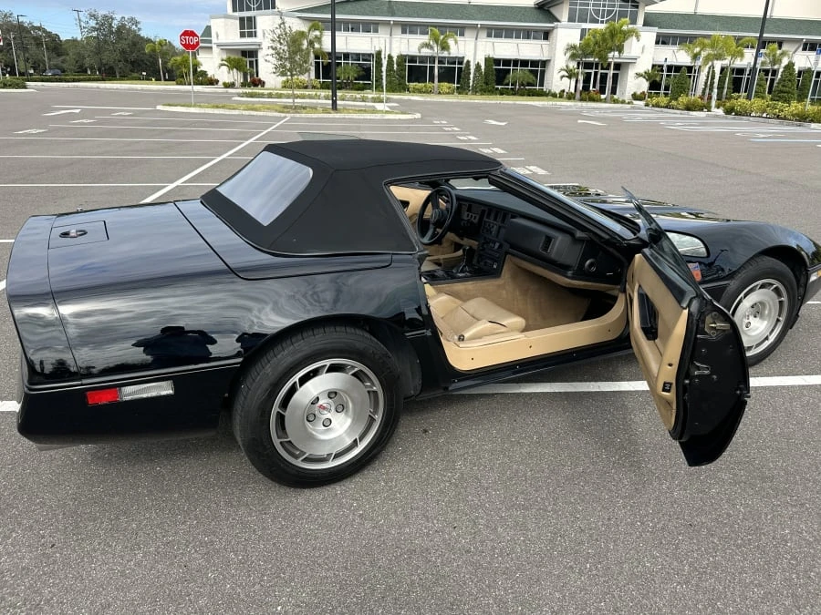 1986 Chevrolet Corvette C4 - Image 20 of 21