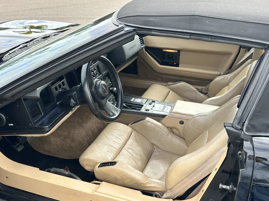 1986 Chevrolet Corvette C4 - Image 13 of 21