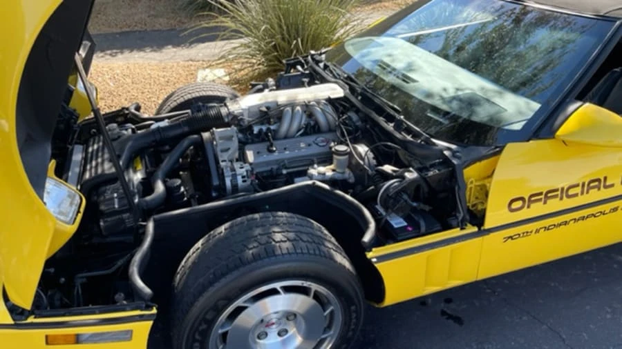 1986 Chevrolet Corvette C4 - Image 12 of 27
