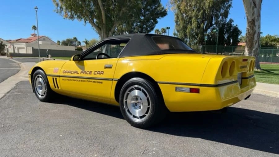 1986 Chevrolet Corvette C4 - Image 3 of 27