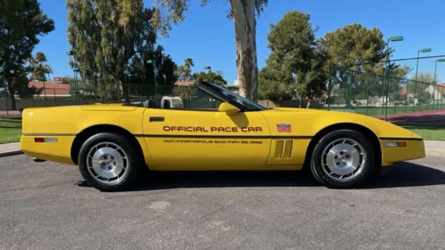 1986 Chevrolet Corvette C4 - Image 22 of 27