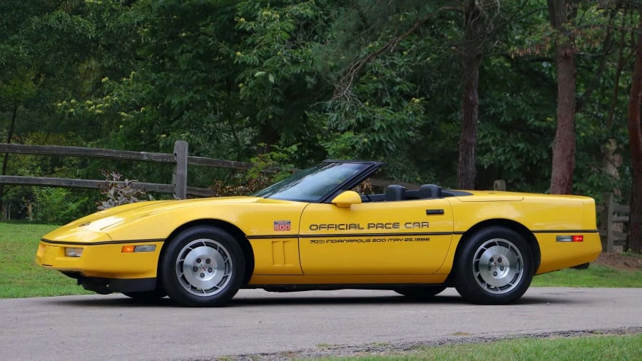 1986 Chevrolet Corvette C4 - Image 2 of 12