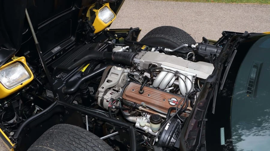 1986 Chevrolet Corvette C4 - Image 6 of 12