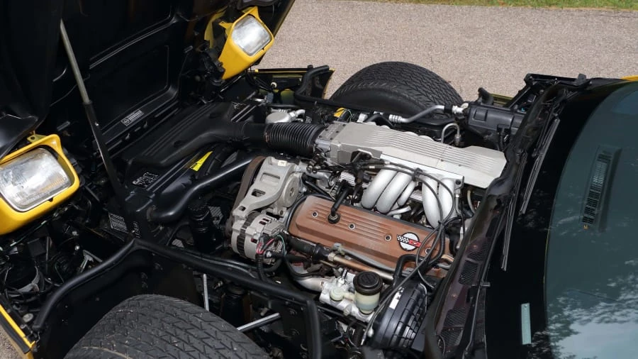 1986 Chevrolet Corvette C4 - Image 6 of 12