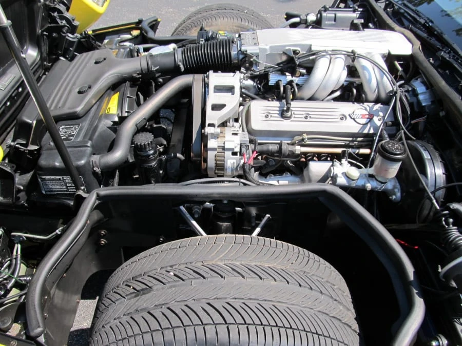 1986 Chevrolet Corvette C4 - Image 8 of 9