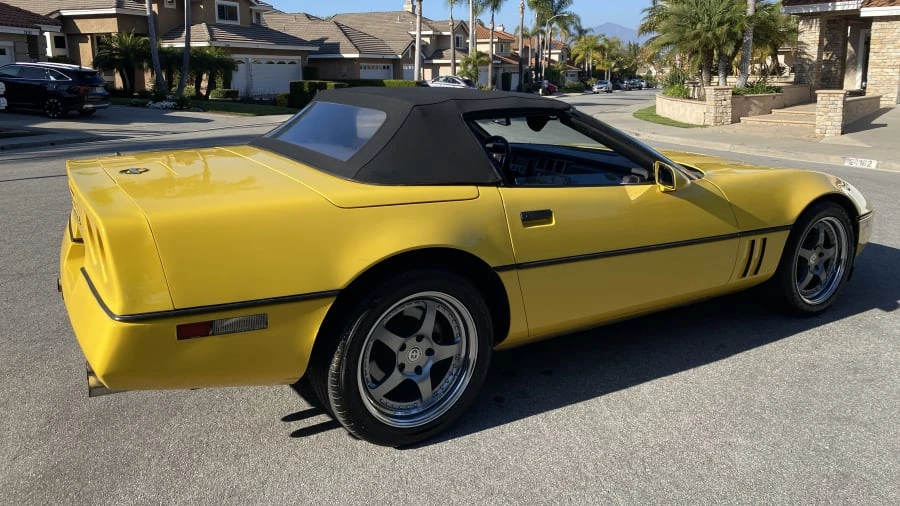 1986 Chevrolet Corvette C4 - Image 13 of 31