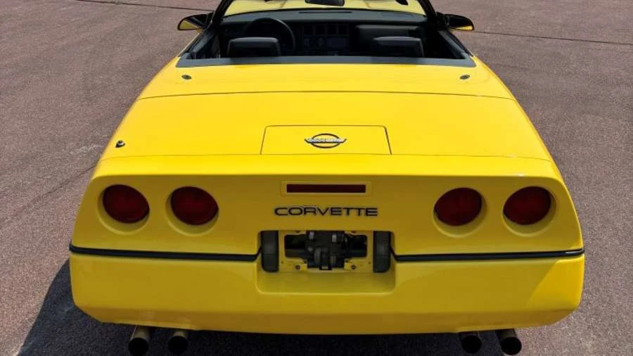 1986 Chevrolet Corvette C4 - Image 12 of 28