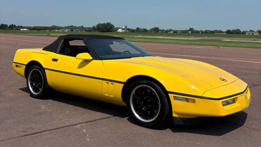 1986 Chevrolet Corvette C4 - Image 22 of 28