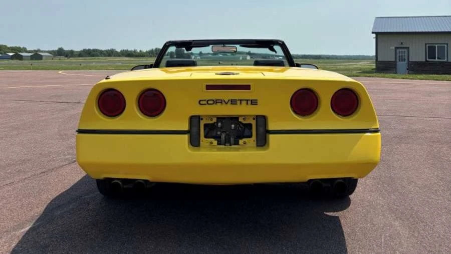1986 Chevrolet Corvette C4 - Image 8 of 28